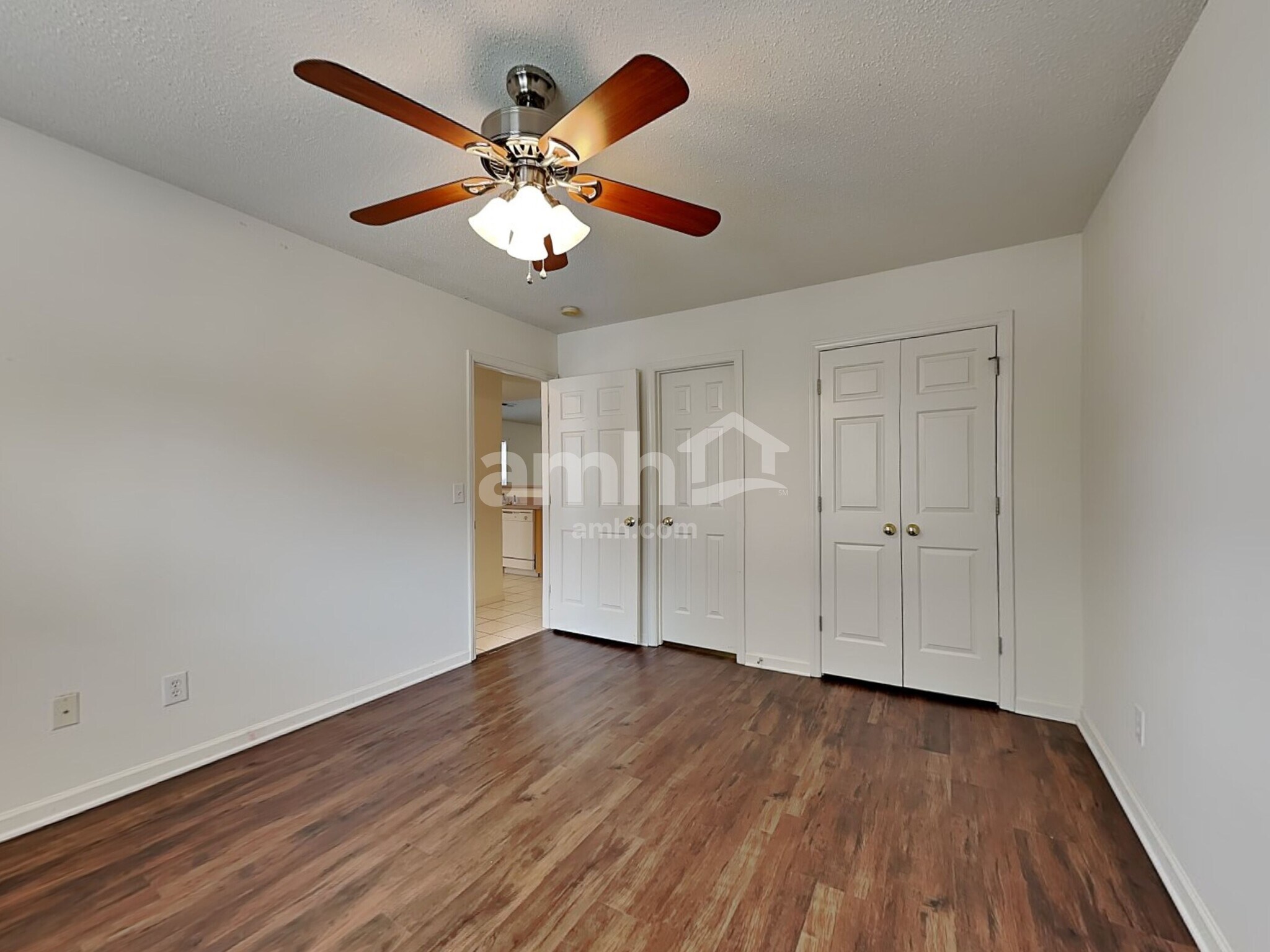 Building Photo - 105 Bristol View Cir