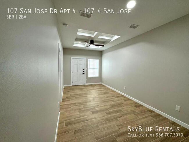 Building Photo - 107 San Jose Dr