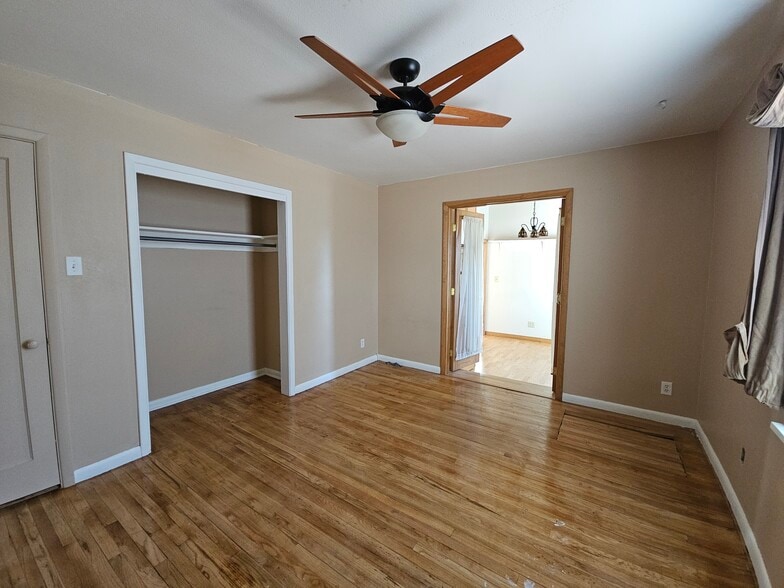 Building Photo - 1705 Fairacre Drive
