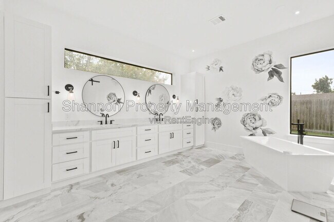 Building Photo - 2703 Tannehill Dr