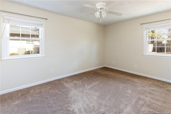 Building Photo - 3705 Persimmon Rd