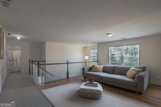 Building Photo - 5296 Lexmark Cir