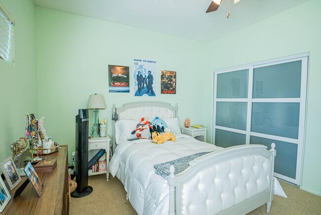 Building Photo - 79120 Canterra Dr