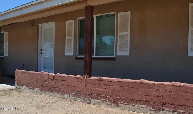Building Photo - 44 N Mountain Rd