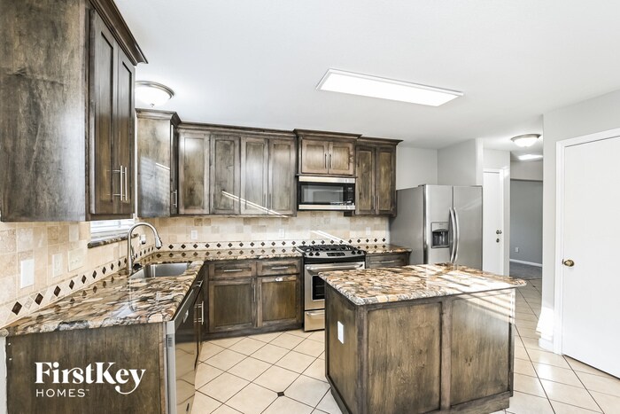 Building Photo - 17903 Melissa Springs Dr