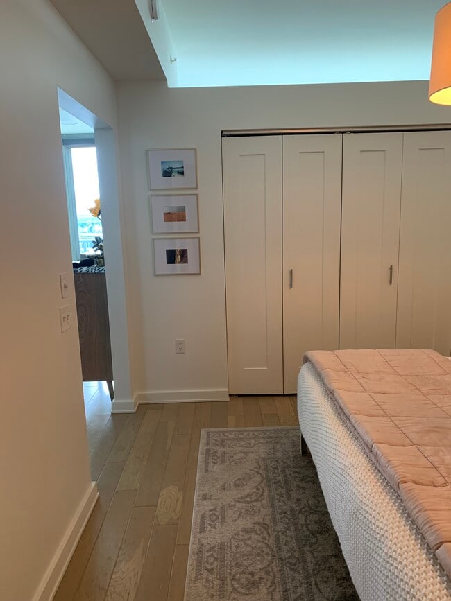 Building Photo - 2212 -TWTW