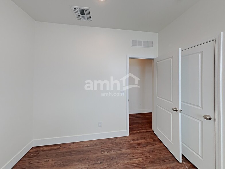 Building Photo - 21593 S 231st St