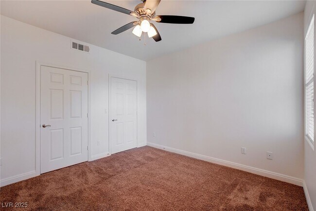 Building Photo - 8000 W Badura Ave