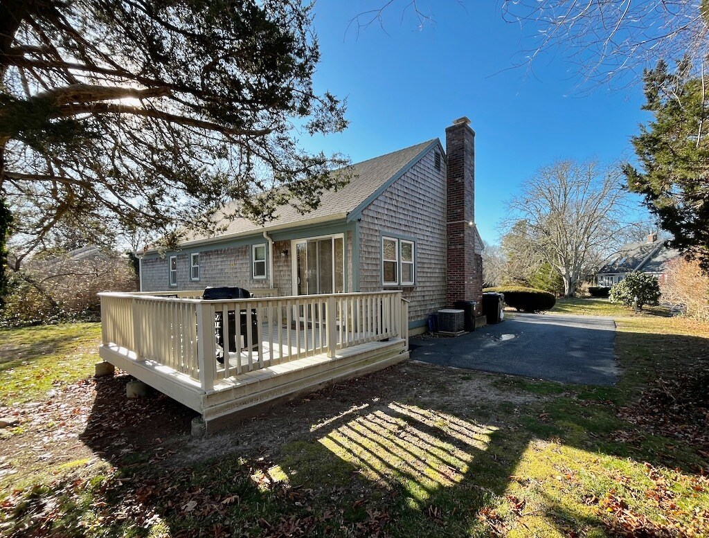 Building Photo - 94 Cottonwood Ln