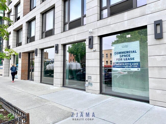 Building Photo - 635 4th Ave Ave