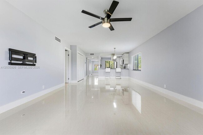 Building Photo - 16451 Blatt Blvd