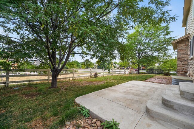 Building Photo - 20600 E Dartmouth Dr