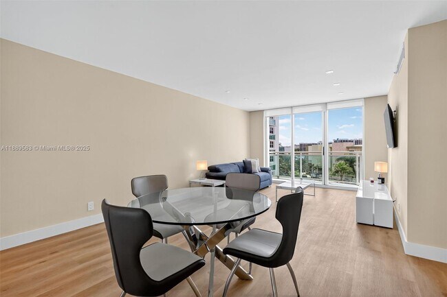Building Photo - 3001 S Ocean Dr