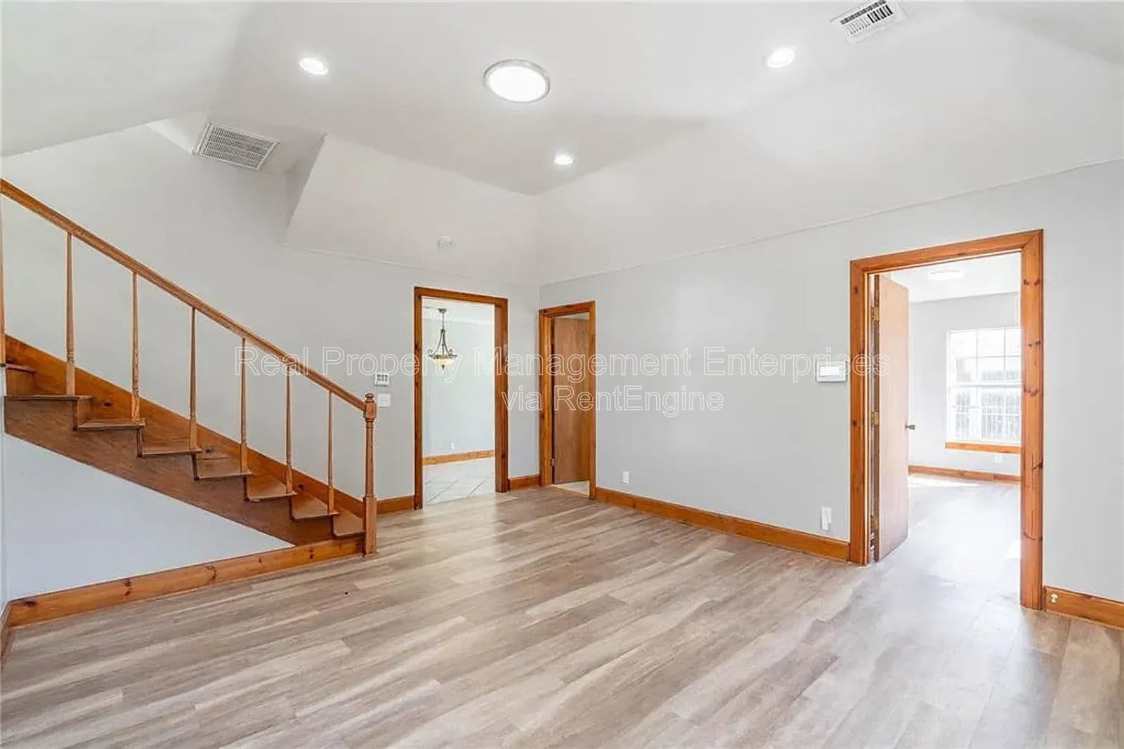 Building Photo - 3633 N Youngs Blvd