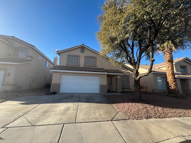 Building Photo - beautiful 2 bedroom House