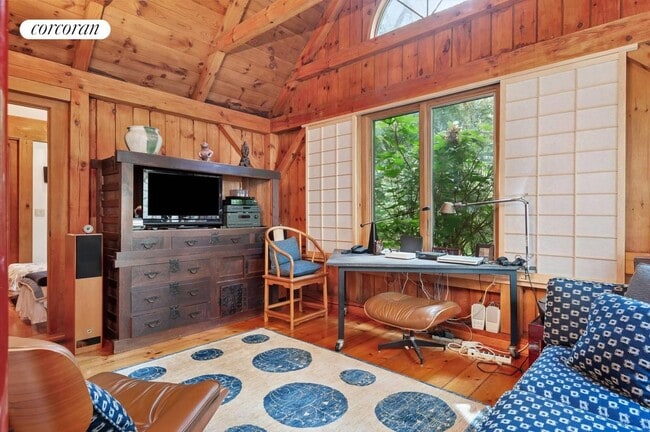 Building Photo - 15 Bull Path Cl