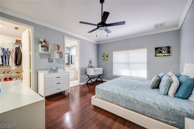 Building Photo - 9036 Henry Rd