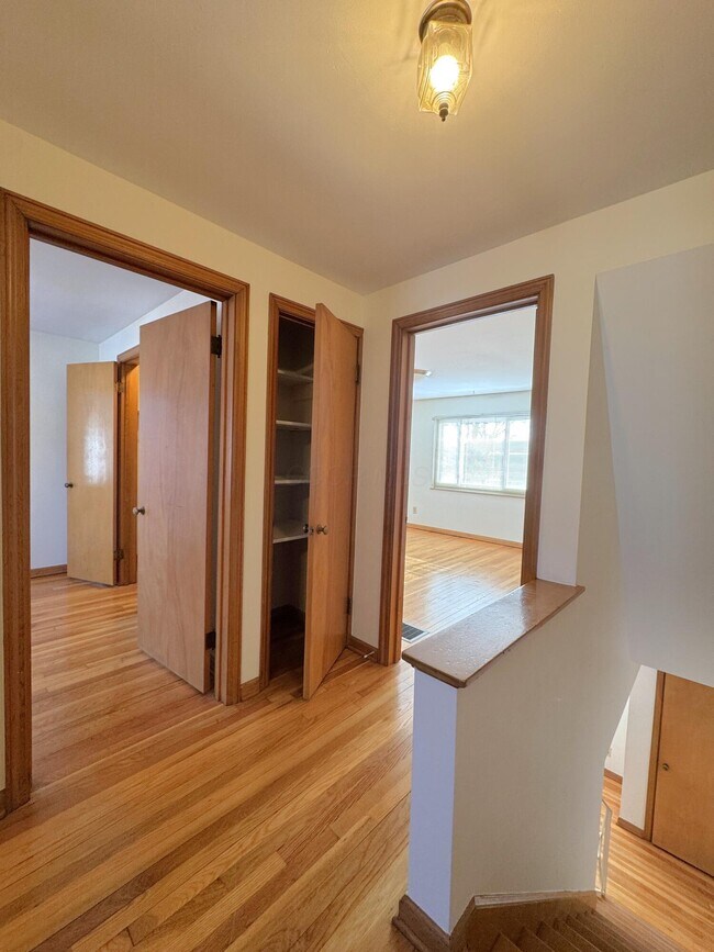 Building Photo - 2030 Harwitch Rd