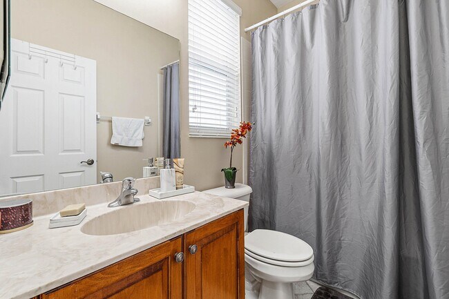 Building Photo - 8097 Via Bolzano