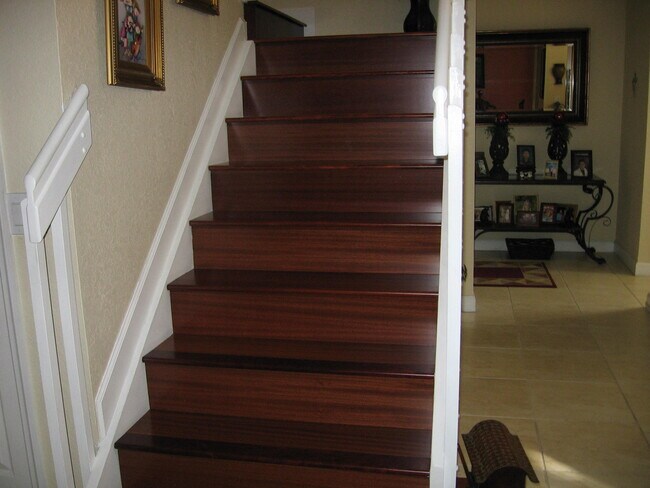 Building Photo - 1118 Shoma Dr