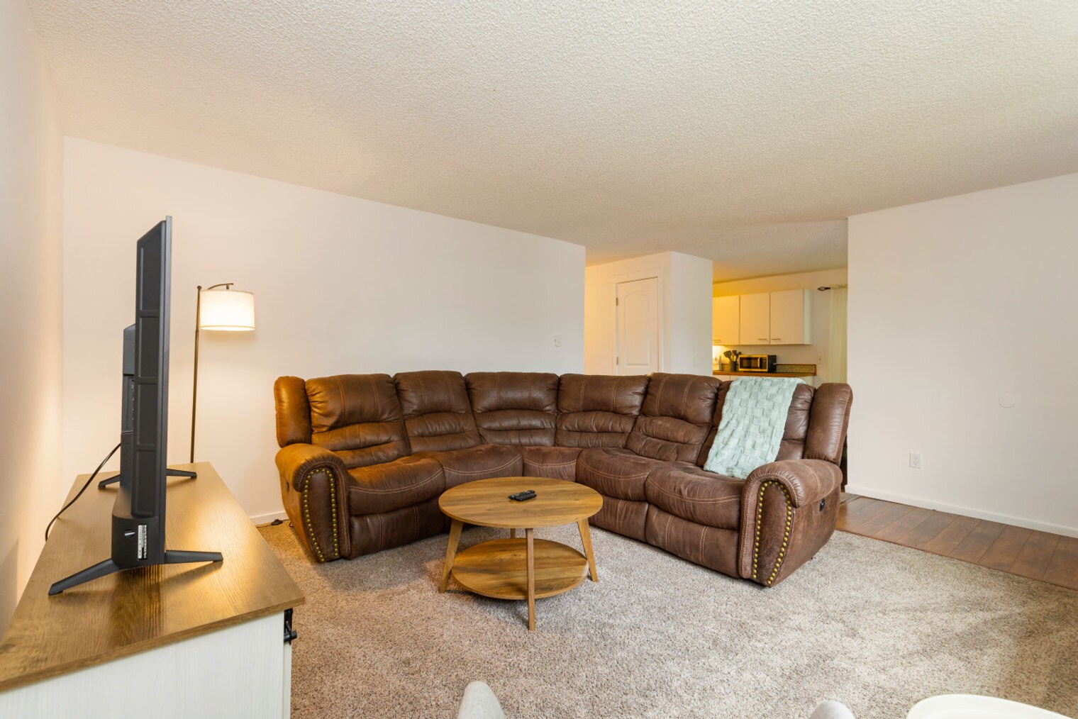 Building Photo - 15704 Ash Way