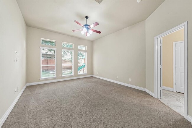 Building Photo - 17503 Woodfalls Ln