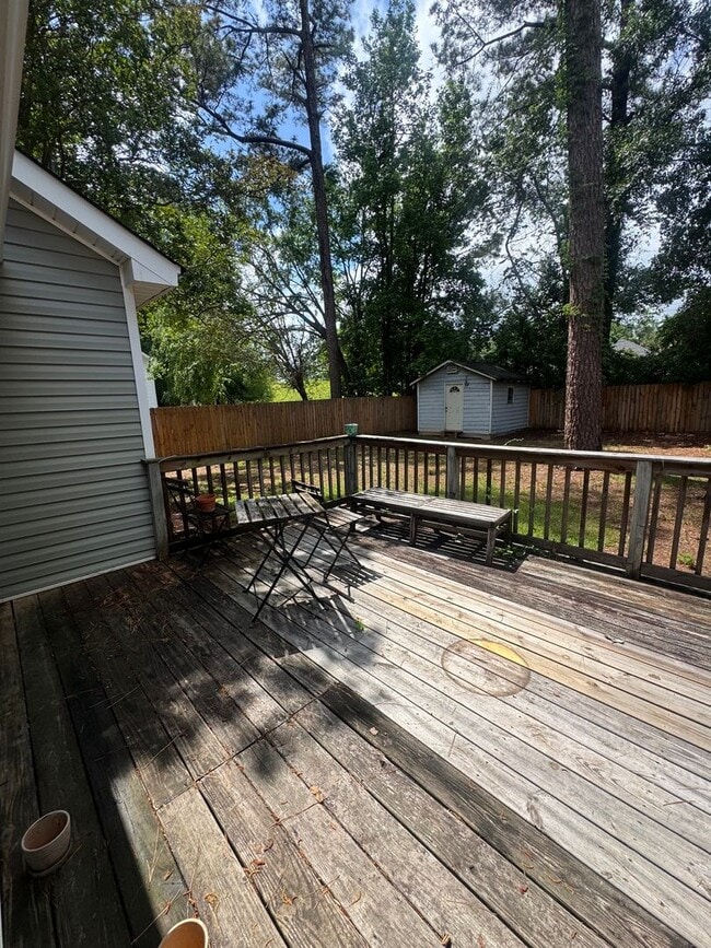 Building Photo - Cul-de-Sac Gem in Evans with New Carpet, Fresh Paint & Spacious Yard