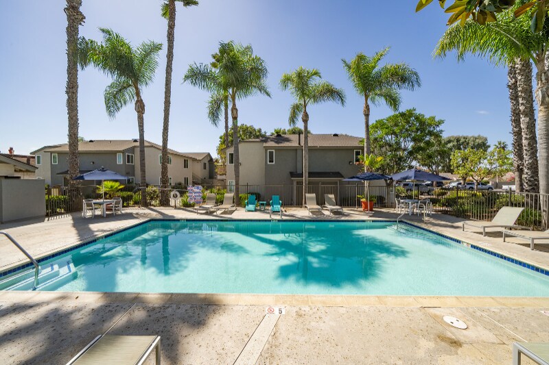 Building Photo - 631 Blackshaw Ln