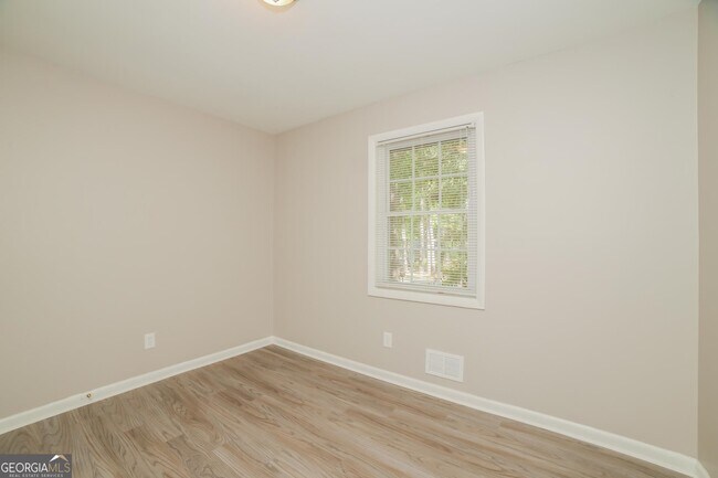 Building Photo - 436 Voyles Dr