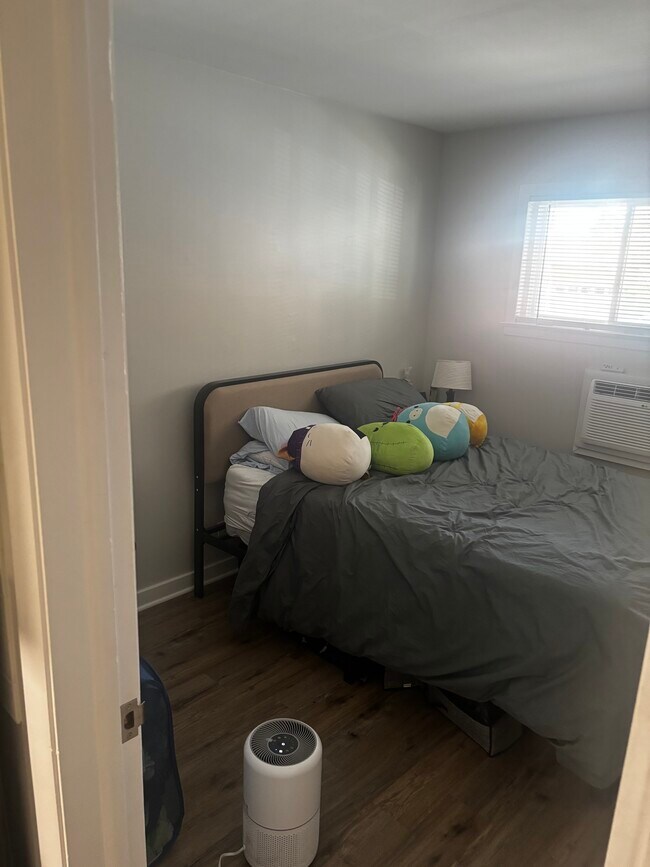 Building Photo - 1348 Brown St