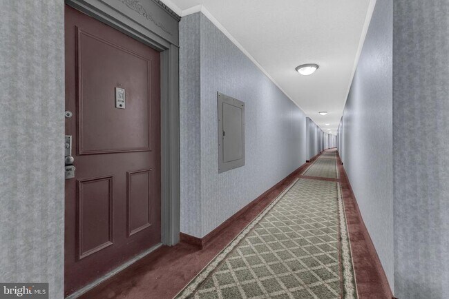 Building Photo - 1225 Martha Custis Dr