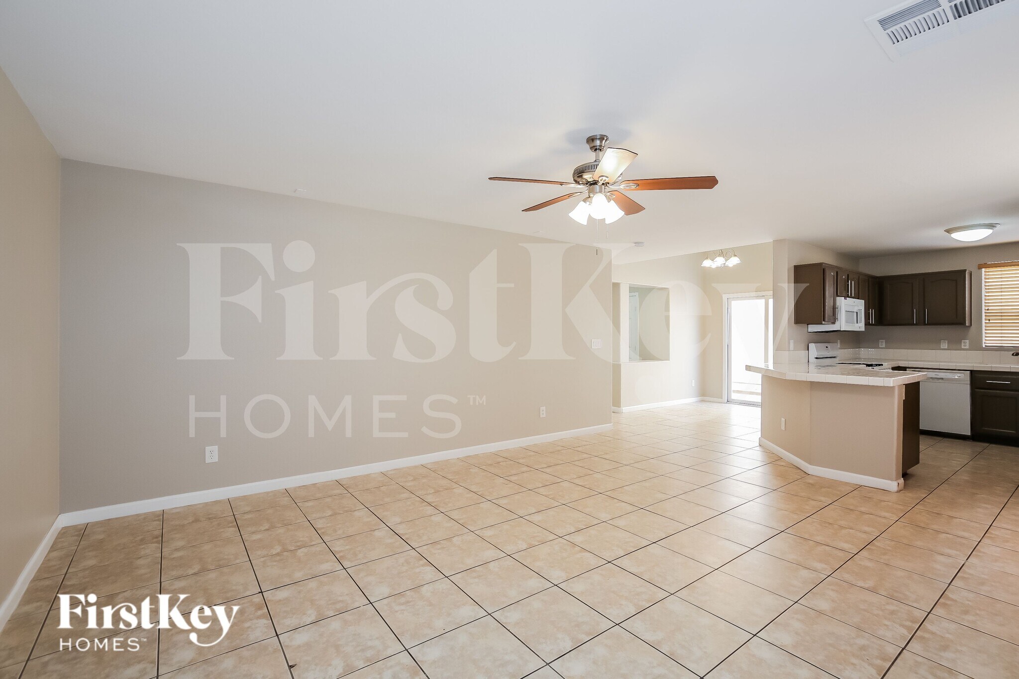 Building Photo - 7202 Cestrum Rd