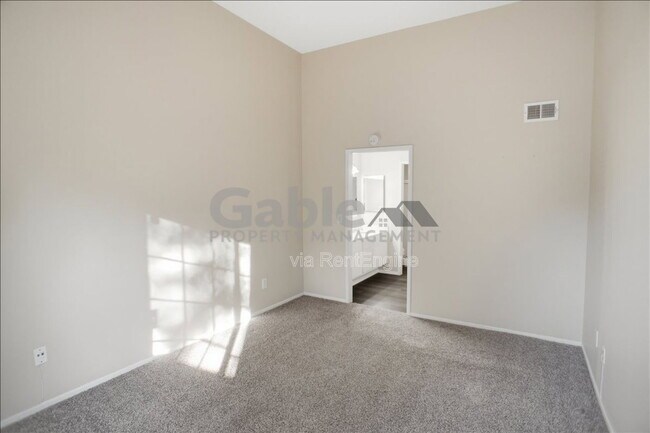 Building Photo - 24131 Del Monte Dr.
