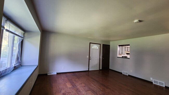 Building Photo - 3806 Sunbrook Rd