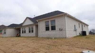 Building Photo - 1702 Seth Way