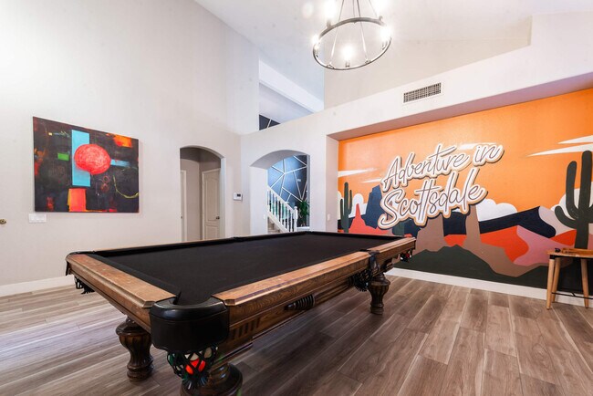 Building Photo - 5924 E Woodridge Dr