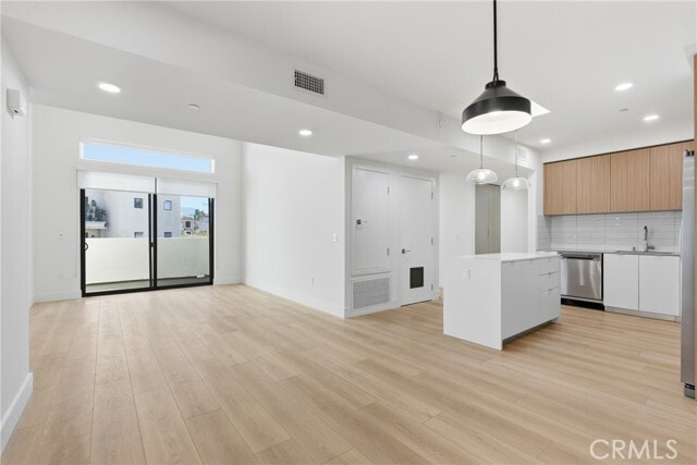 Building Photo - 12078 Guerin St