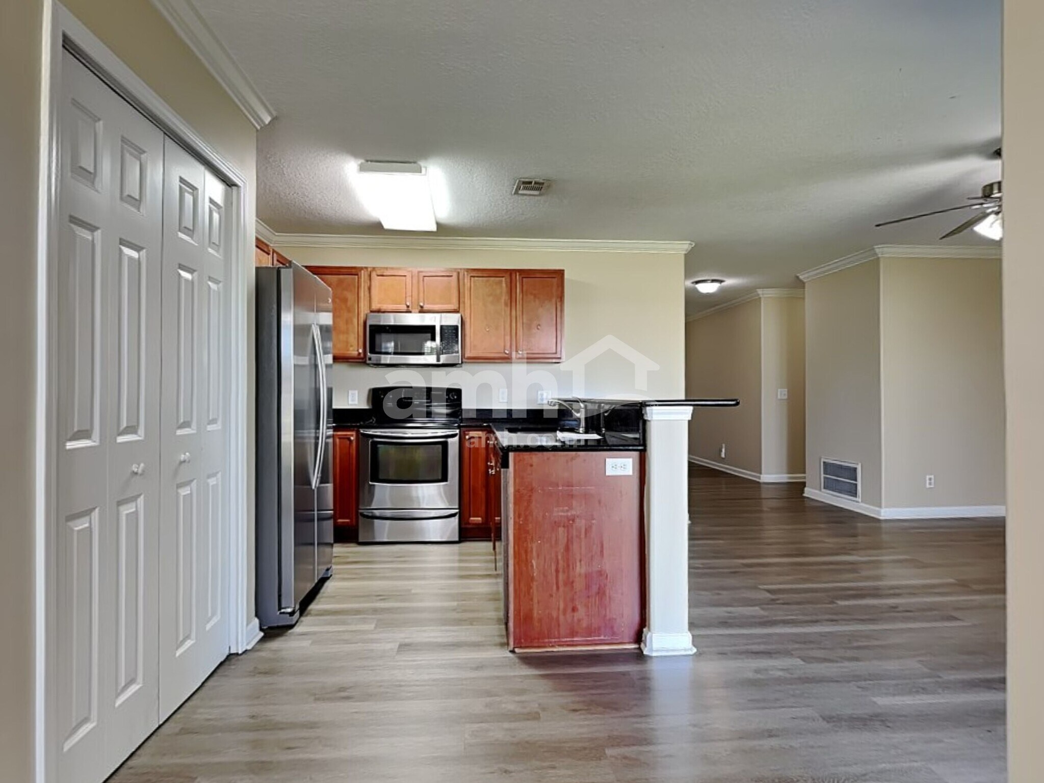 Building Photo - 189 Fox Glen Ct