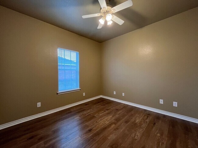 Building Photo - 3045 Palomino Trail