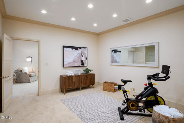 Building Photo - 790 Huntington Cir