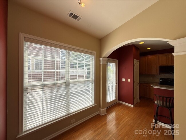 Building Photo - 9245 Belcaro Ln