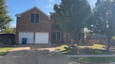 Building Photo - 720 Candle Meadow Blvd