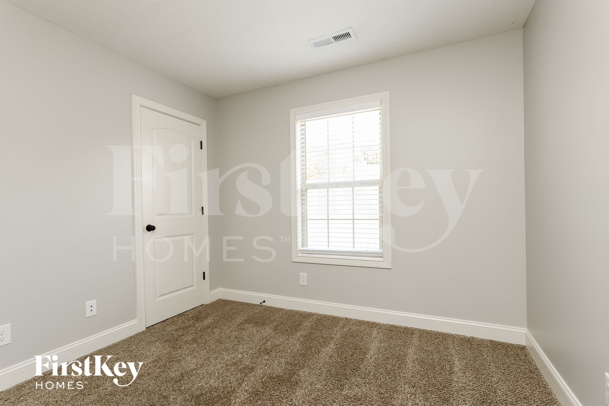 Building Photo - 1145 Stillwood Dr