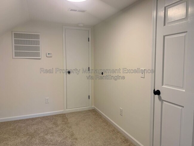 Building Photo - 5900 Swales Way