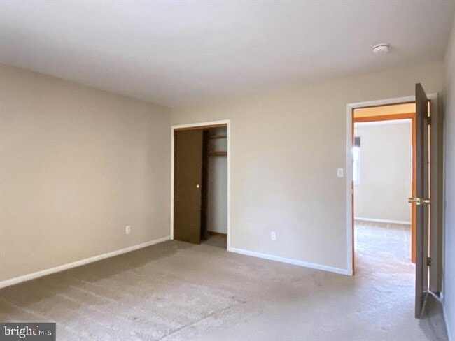 Building Photo - 3300 Upton Rd