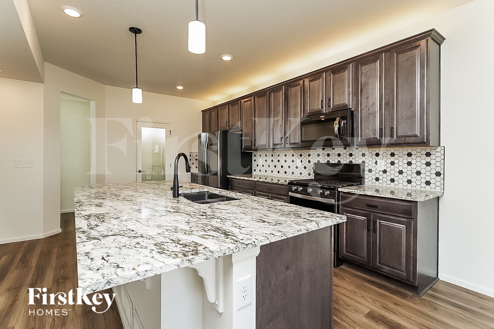 Building Photo - 10073 Yampa Ct