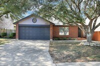 Building Photo - Fully Renovated Single-Story Brick Home in...