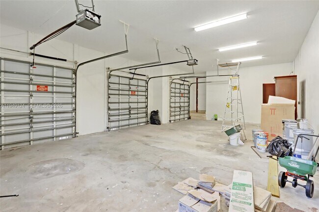 Building Photo - 8480 SW 98th St