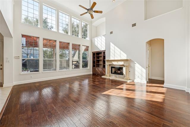 Building Photo - 2107 Spindletop Trail