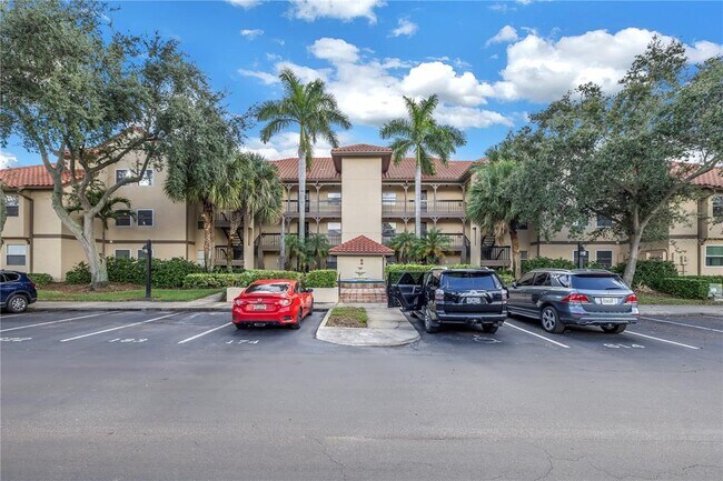 Building Photo - 2400 Feather Sound Dr